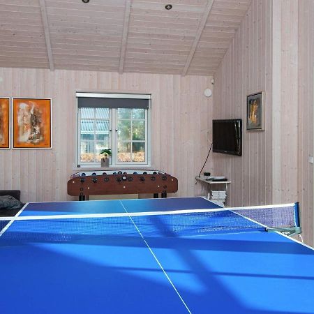 10 Person Holiday Home In Ansager 외부 사진